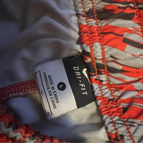 Nike shorts - Picture 2 of 3